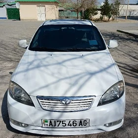 Daewoo Gentra 2014