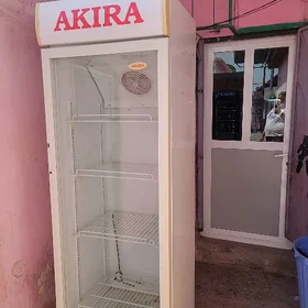 AKIRA witrina Haladilnik