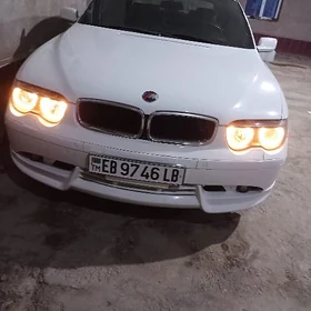 BMW 745 2004
