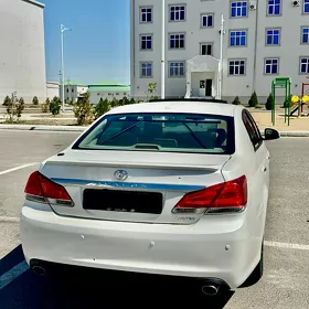 Toyota Avalon 2011