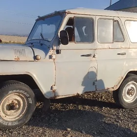 UAZ 469 1999