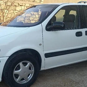 Opel Sintra 1998