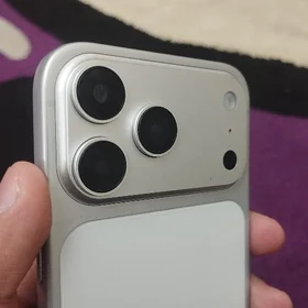 iPhone 17 pro max