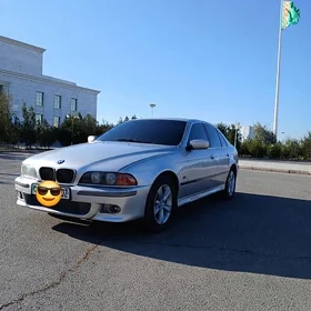 BMW E39 1998