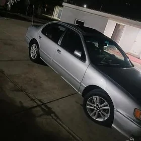 Nissan Maxima 1996