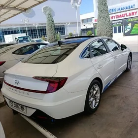 Hyundai Sonata 2021