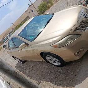 Toyota Camry 2010
