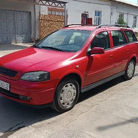 Opel Astra 2004