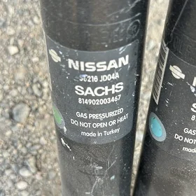 Nissan amersatir