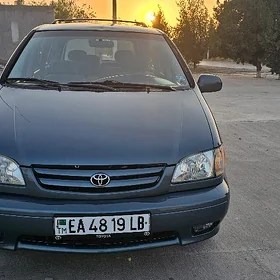 Toyota Sienna 2002