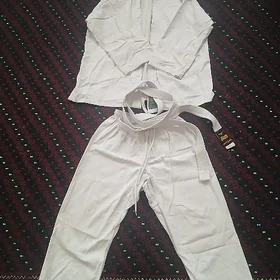 Karate eşik
