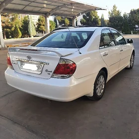 Toyota Camry 2004