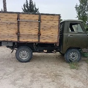 UAZ 2206 1982