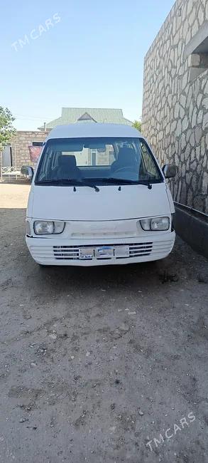Toyota Town Ace 1996 - 1