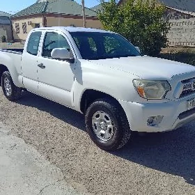 Toyota Tacoma 2015