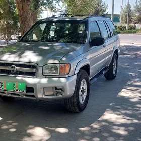 Nissan Pathfinder 2002