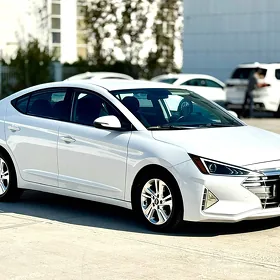 Hyundai Elantra 2020
