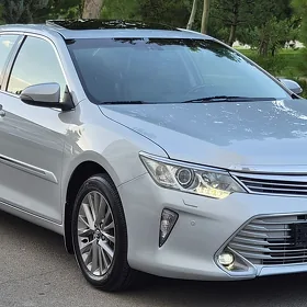 Toyota Camry 2016