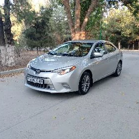 Toyota Corolla 2015