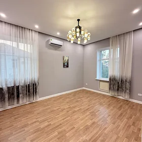 Swoboda 3etaz 3kom 90m2