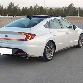 Hyundai Sonata 2022