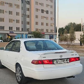 Toyota Camry 1999