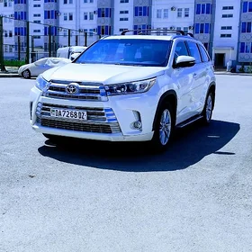 Toyota Highlander 2017