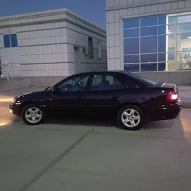 Opel Omega 2002