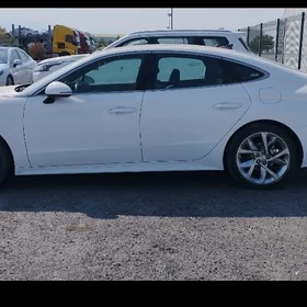 Hyundai Sonata 2022