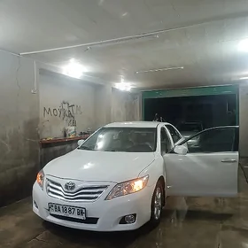 Toyota Camry 2008