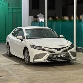 Toyota Camry 2022