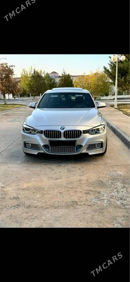 BMW F30 2016 - 1