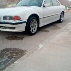BMW 740 1995