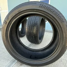teker 235 45 18 brijiton