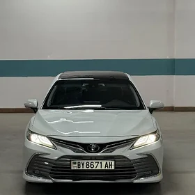 Toyota Camry 2024