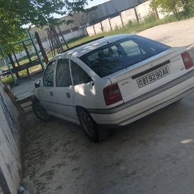 Opel Vectra 1992