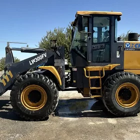 XCMG LW300F 2021