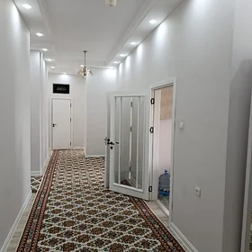 GAUDAN W POLELITKA