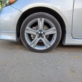 Carolla 17lik diska  obmen