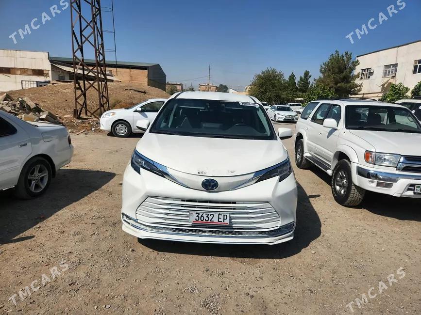 Toyota Sienna 2023 - 1