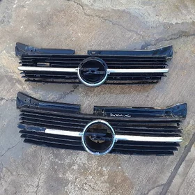 Opel Omega B ablisowka morda