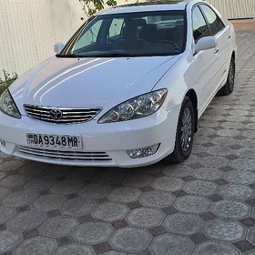 Toyota Camry 2004