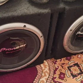 Bass bocka