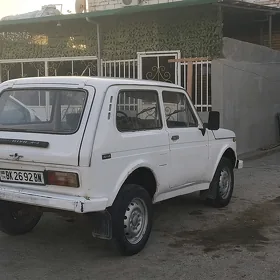 Lada Niva 1981