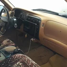 Ford Explorer 1996