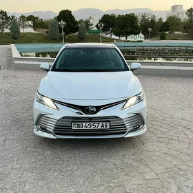 Toyota Camry 2022