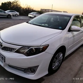 Toyota Camry 2013
