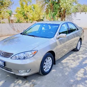 Toyota Camry 2005