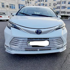 Toyota Sienna 2022