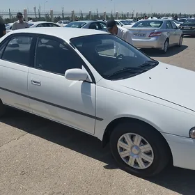Toyota Carina 1995